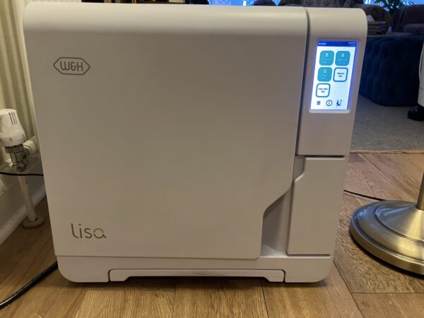 W&H Lisa Vacuum Autoclave (2016)